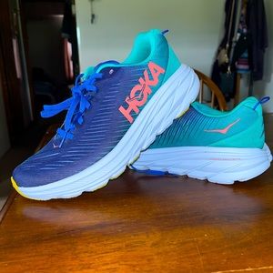 HOKA rincon 3